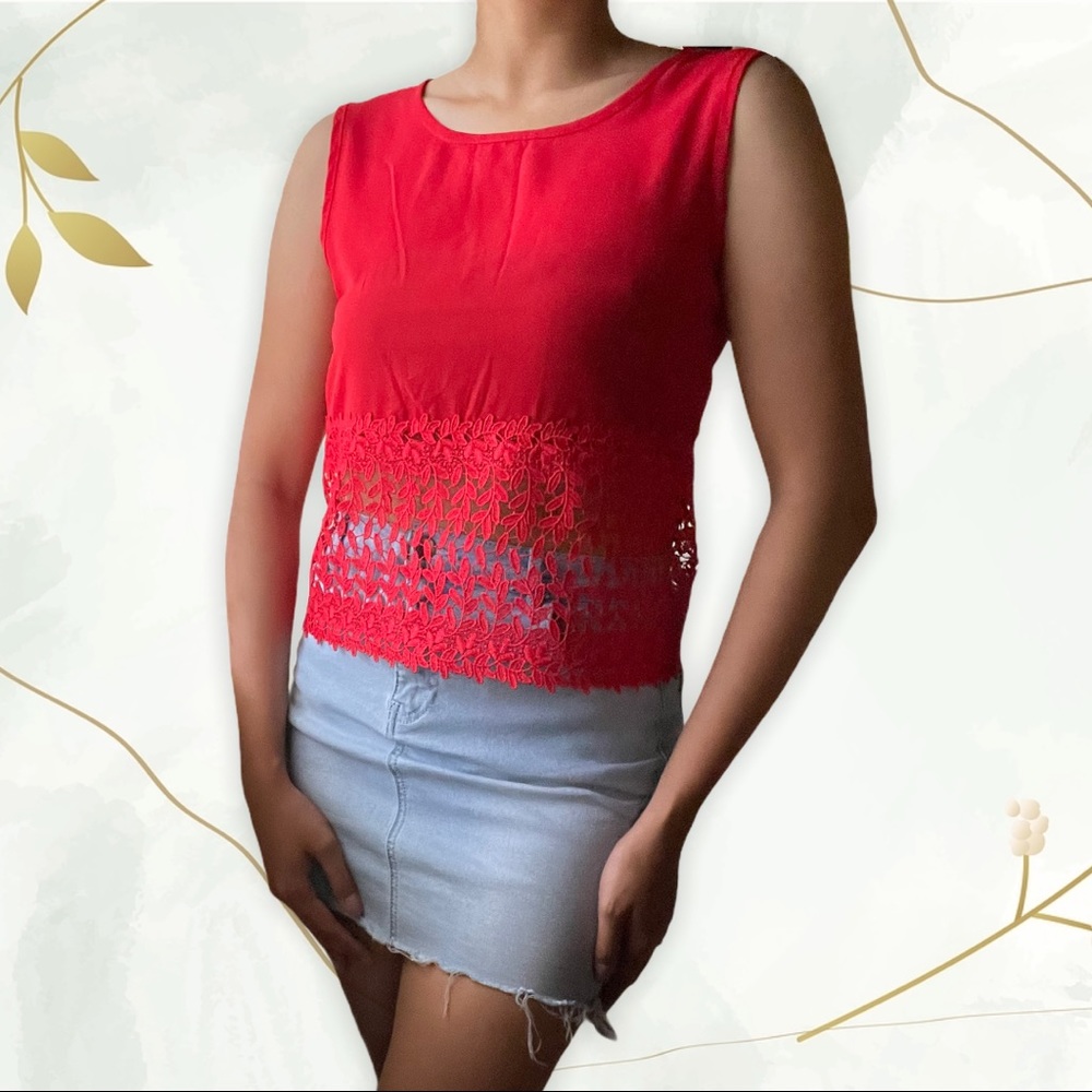 CUTE RED SLEEVELESS TOP by A’GACI